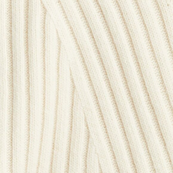 H&M Cream Knit Short Sleeve Dress - Picture 2 of 5